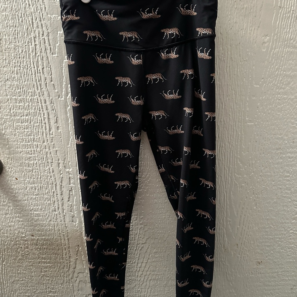 Victoria Secret Sport Cheetah Athletic Leggings